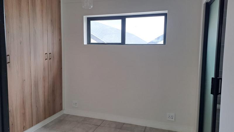 To Let 1 Bedroom Property for Rent in Gordons Bay Western Cape